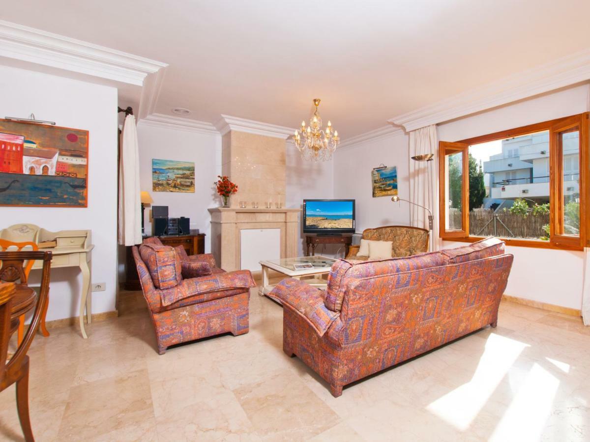 Villa Tita De Manresa, Con Jardines Y Vista Mar อัลกูเดีย ภายนอก รูปภาพ